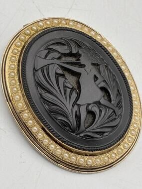 Vintage Black Intaglio Cameo Brooch Pendant Seed Pearl Frame Art Nouveau Lady